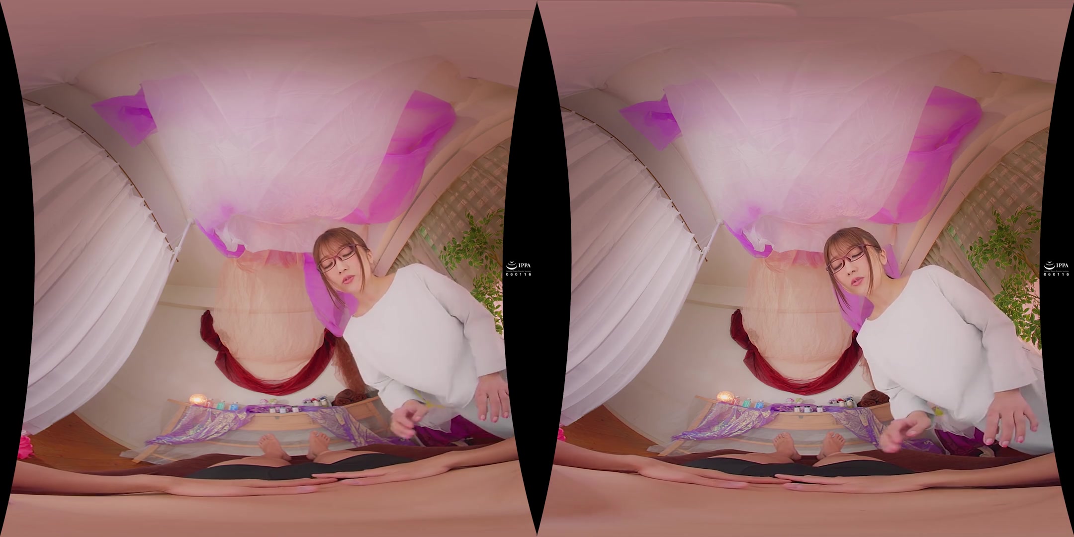 Laying on Your Back Surprise: I Got a Total Slut at the Massage Parlor; Extra Long JAV VR