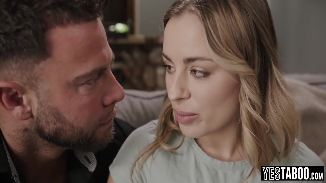 Beauty Tricked And Railed By Her Sly Organ Donor - Big Ass Blonde, Seth Gamble And Anna Claire Clouds