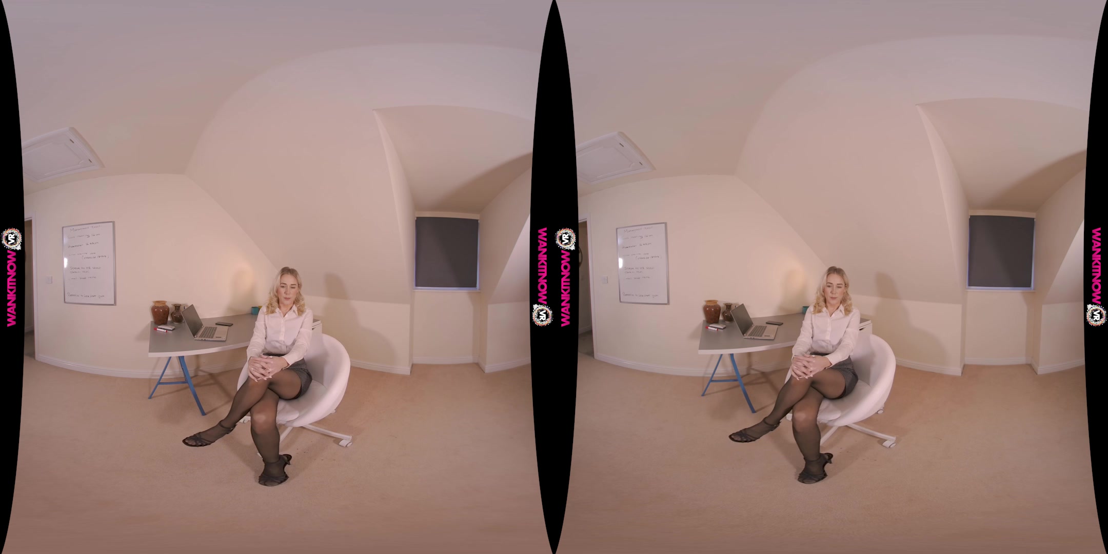 Payrise Persuasion featuring Amy W - WankitNowVR