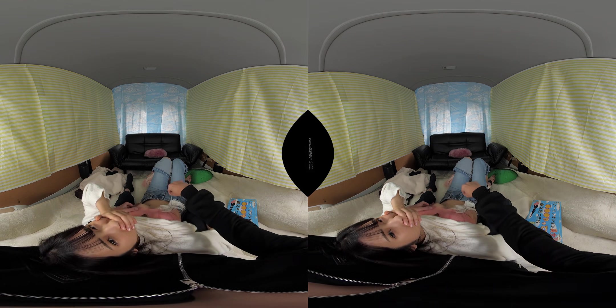 Amateur Pickup Vr: Reading Sexy Cards For Special Reactions