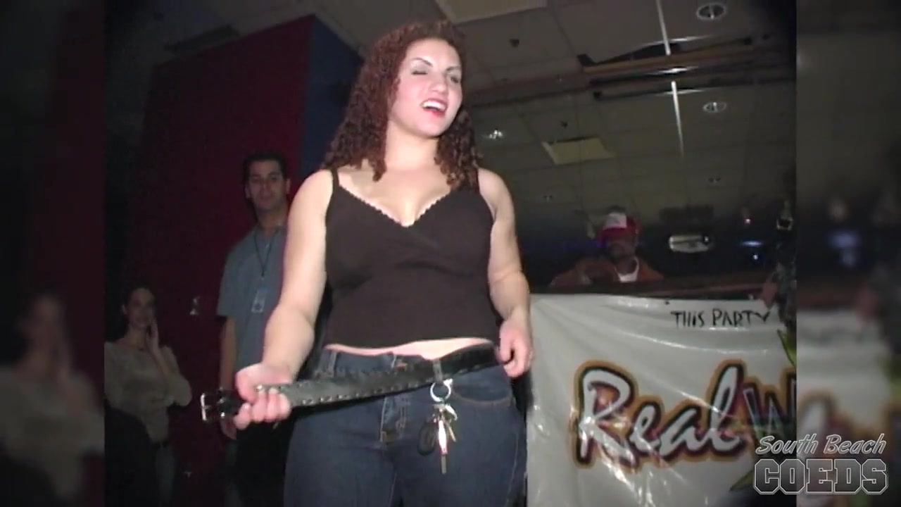 Sexy Dance Contest with Girls Flashing Their Tits - SouthBeachCoeds