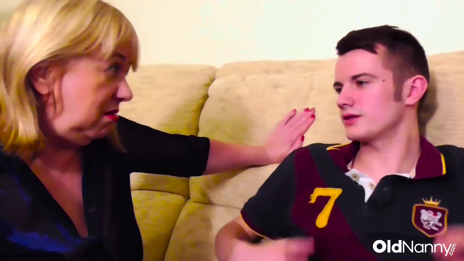 Mature Auntie Trisha Gets Hardcore Sex from Stud Sam Bourne