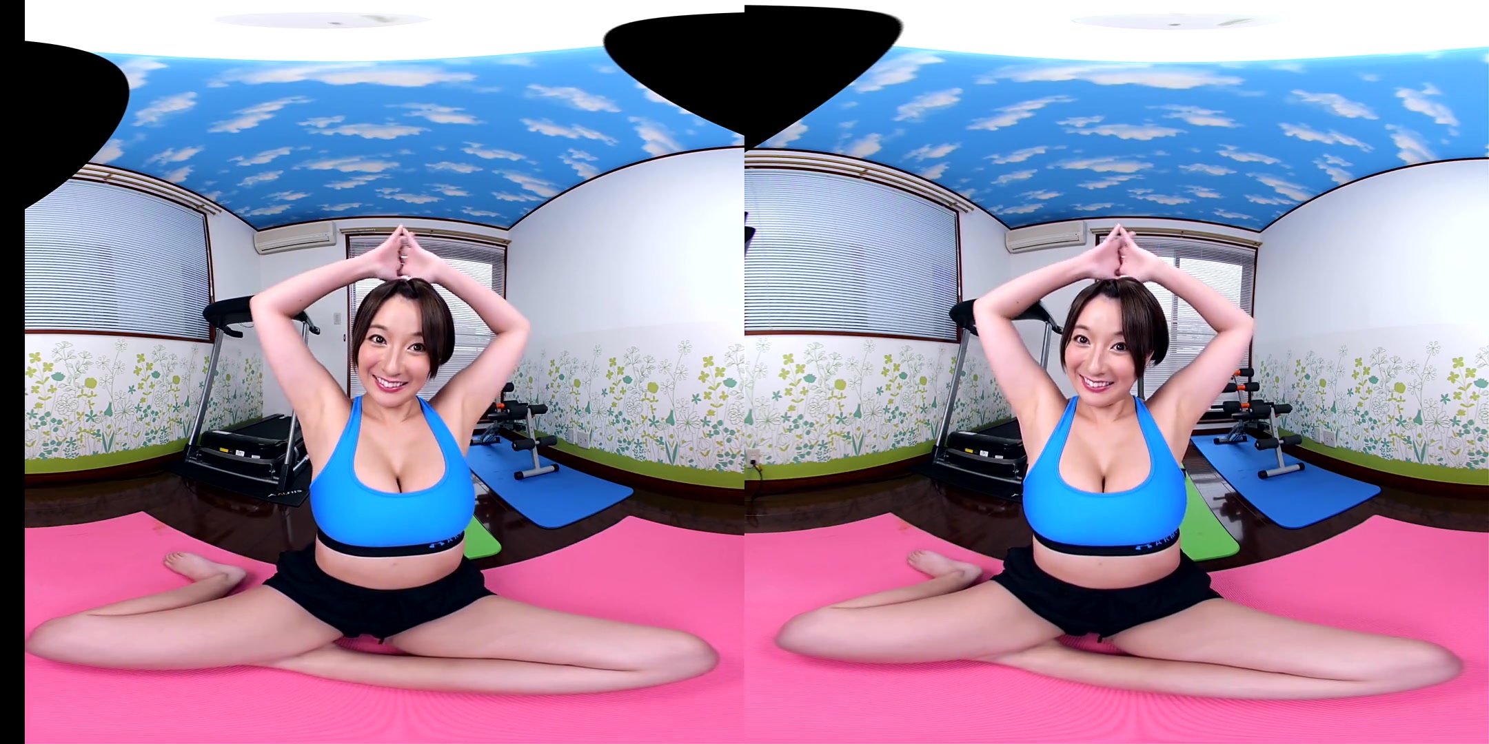 Watch Your Trainer' Body Moving in Front of You - Japanese Workout Bikini
