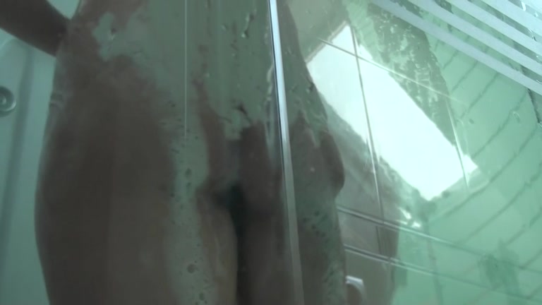 Homemade sex tape of lusty pair fucking on the stairs