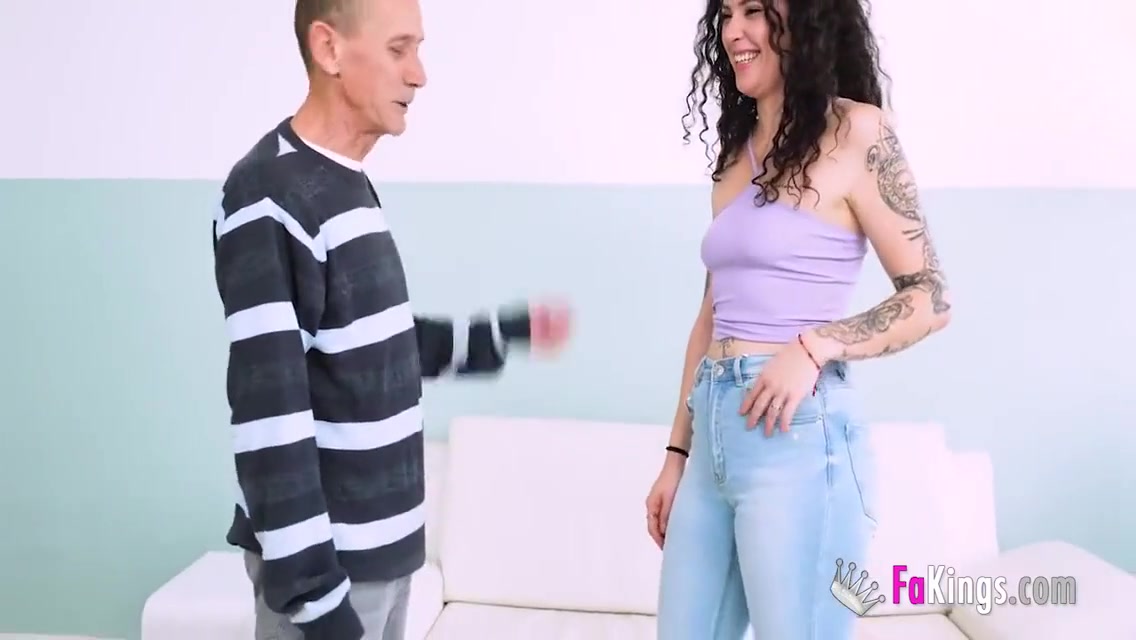 Don Jorge - Tall Sara Salamanca Is Not Afraid To Lick A Much Older Cock: Let Enter! 4 Min