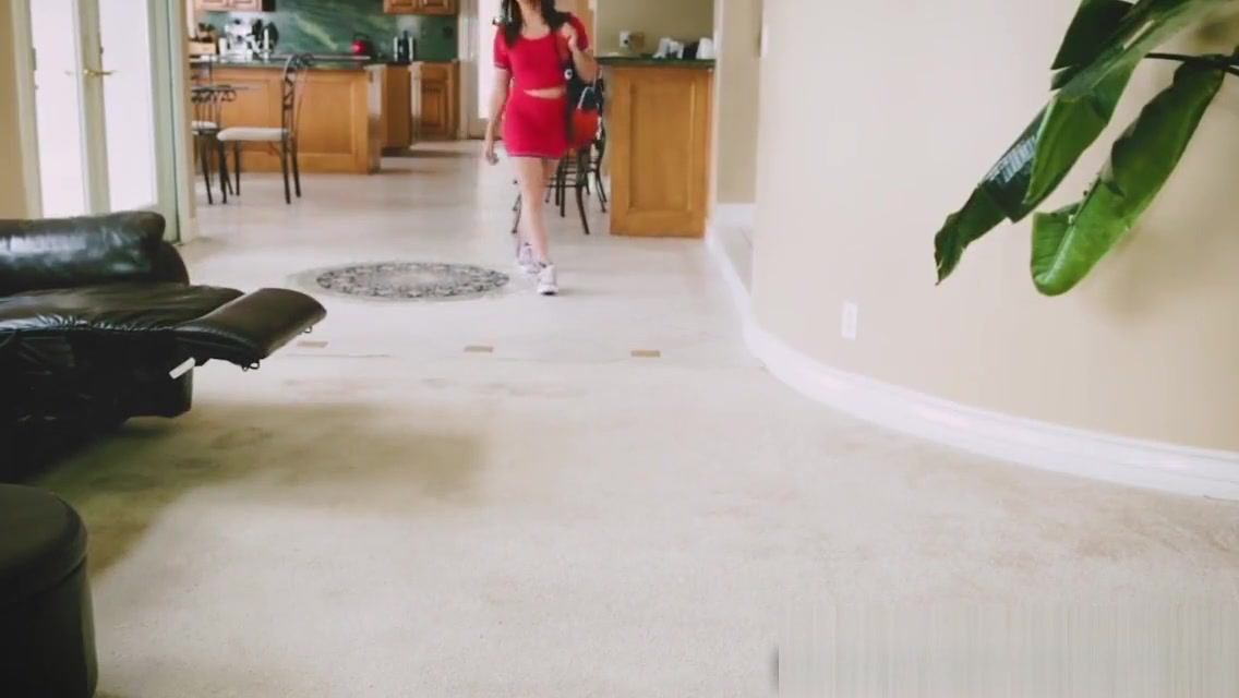 Babysitter gets 3way fuck