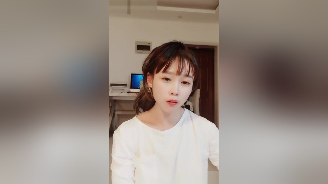 Asian teen 18+ Cutie Masturbates