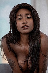 Mimi Desuka