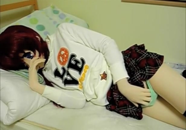 Asian masked girl needs to cum