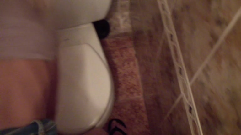 Sexual non-professional girlfriend vid with blond drilled in throne room