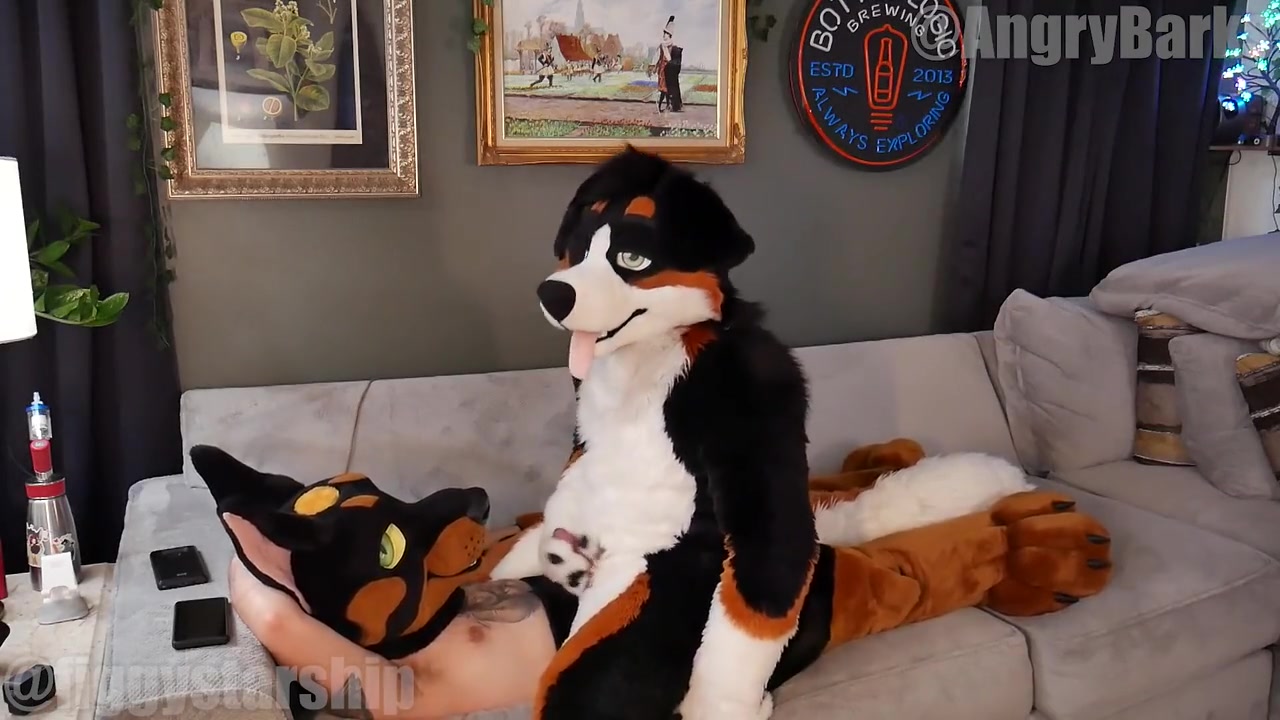 Horny Fursuiters Frotting Rubbing Paws And Fucking