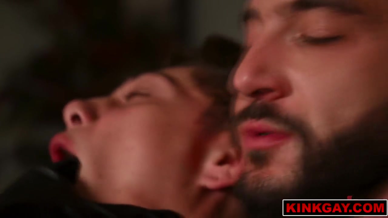 Slides His Cock In Benvis Asshole And Fucks Him Until They Both Blow Their Loads - Ian Holms