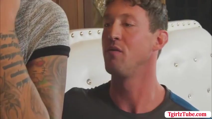 Tbabe Diamond Let Dude Bangs Her Butthole