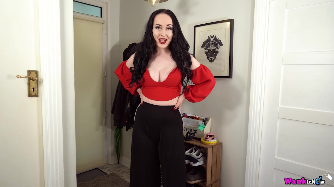 Ellie Louise - Instagram Wank - Sexy Videos - WankitNow
