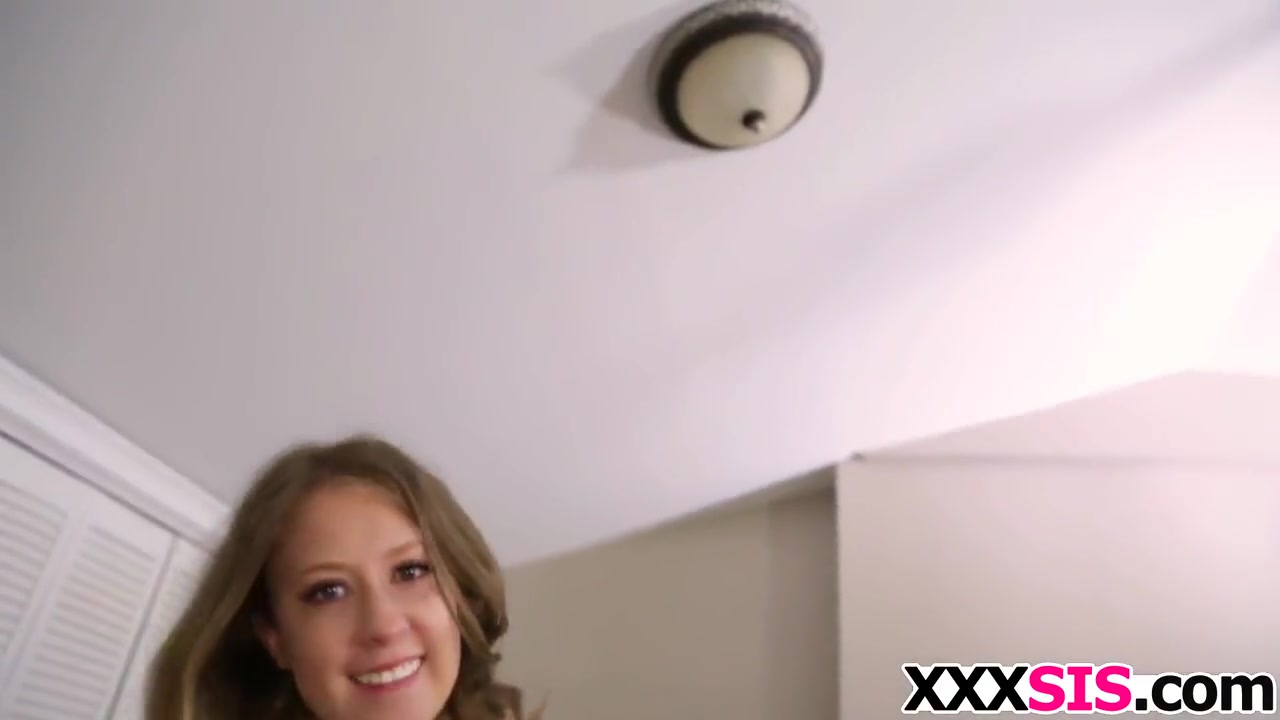 Petite Stepsister Gets Banged - Brooke Bliss