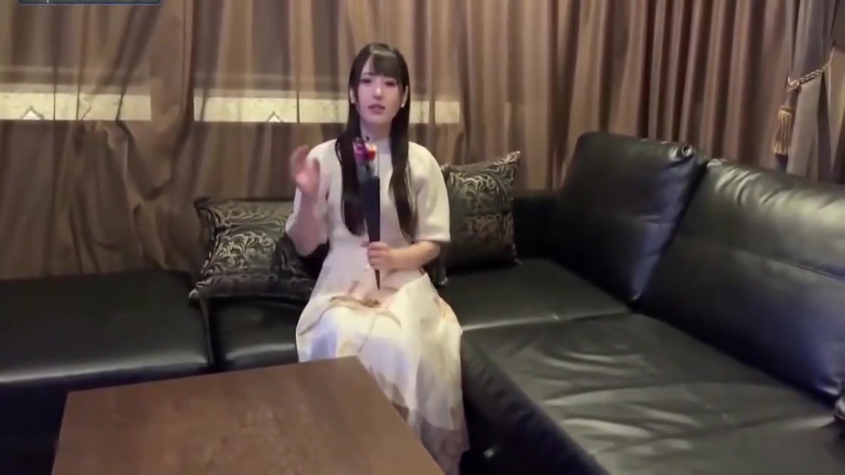Pure Image Shattered - A Popular Idols Sensitivity Revealed In An Intimate Creampie Encounter With Asian Angel And Gumi Nijiiro