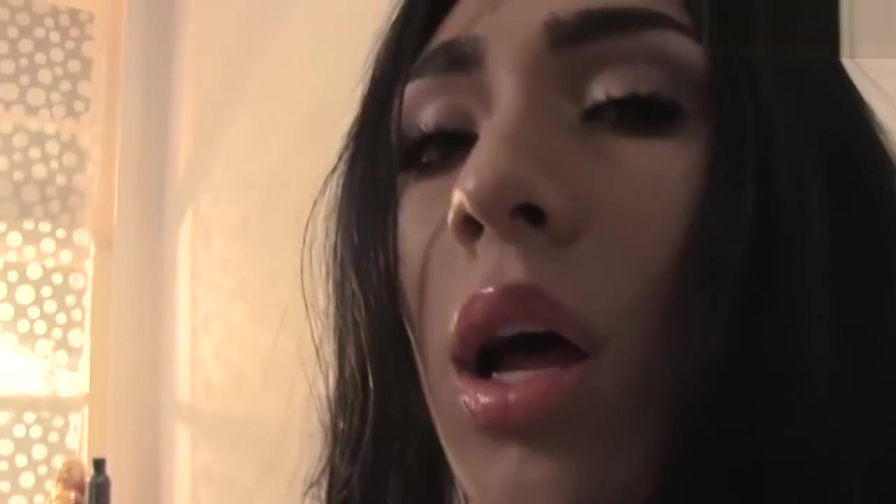 Super delicious lady-man Jerks Her big cock