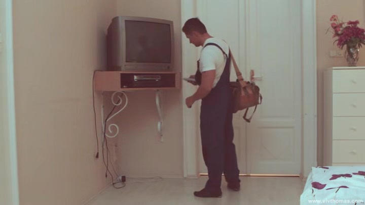 The Pizza Delivery - Angel Snow - VivThomas