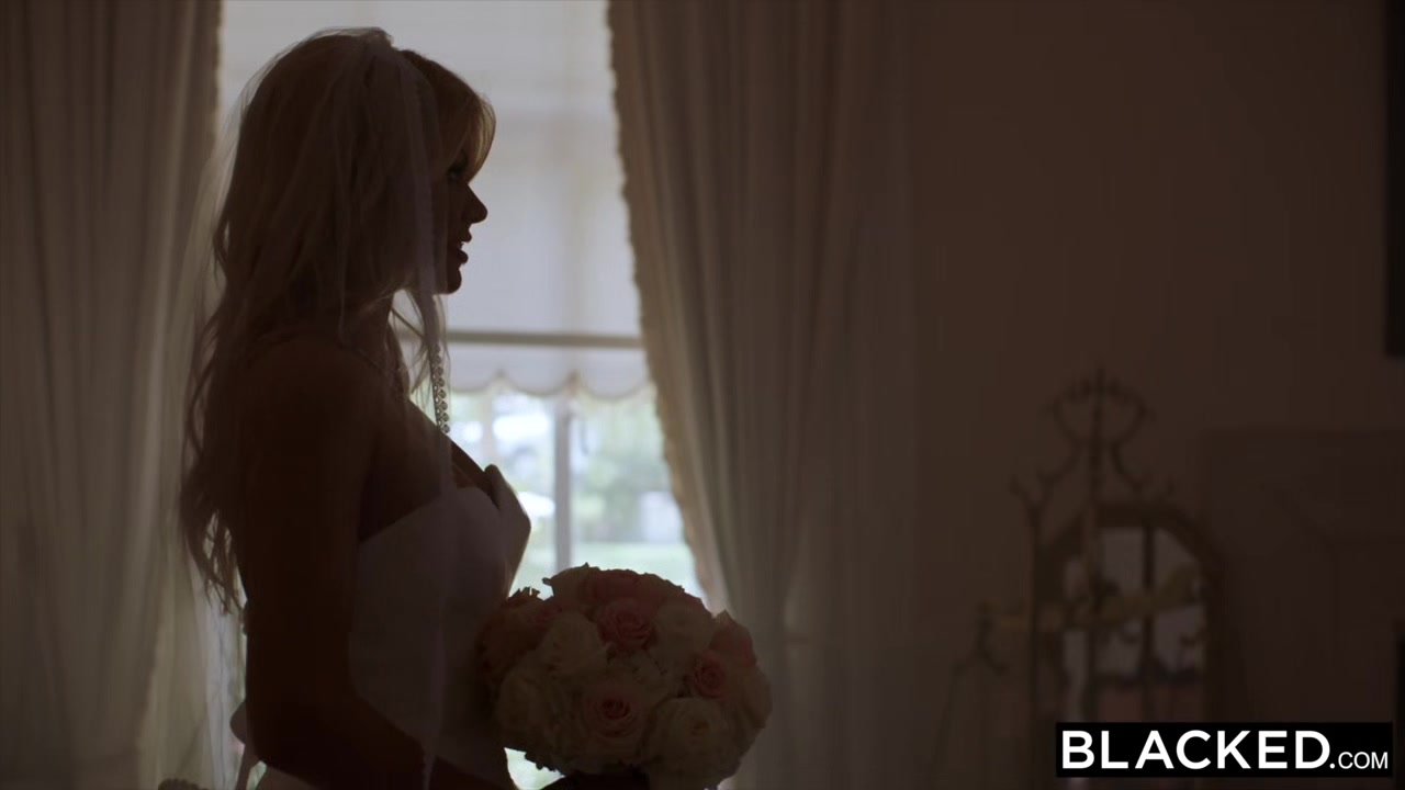 BLACKED Riley Steele Takes BBC For The First Time!