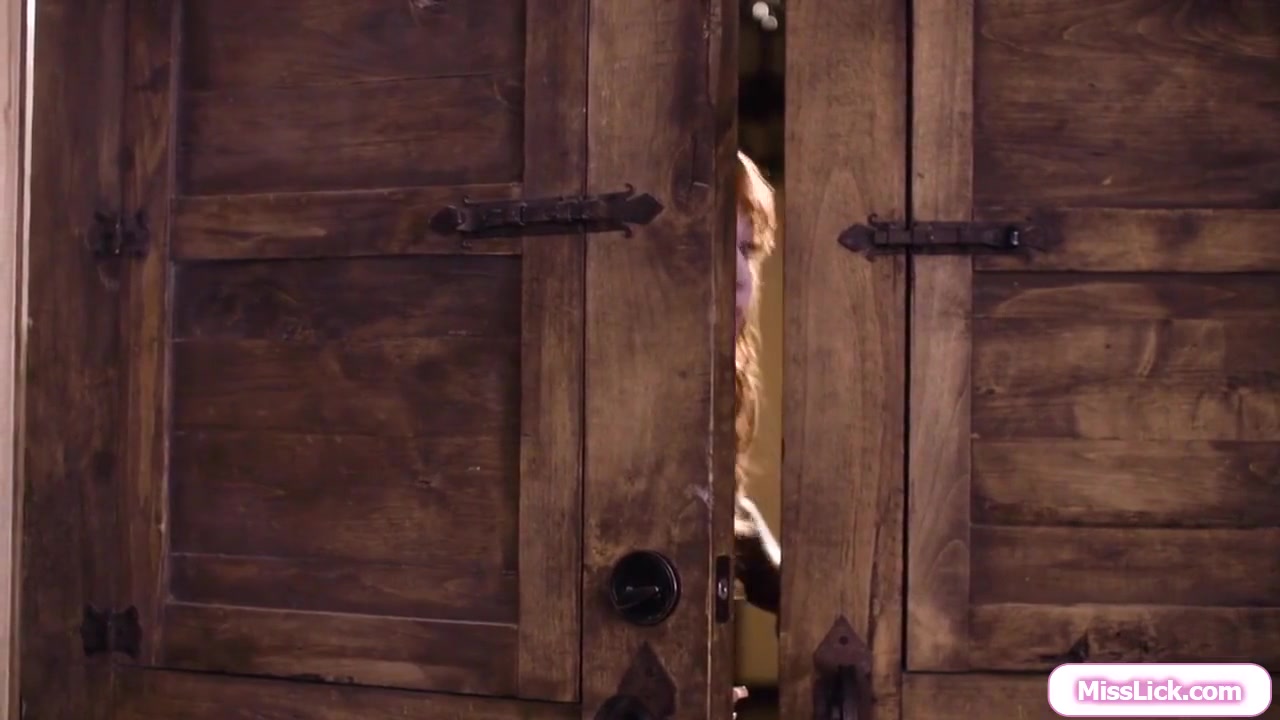 Arietta Adams, Kenzie Taylor And Freya Parker - Got My Stepmom Blindfolded N Ready