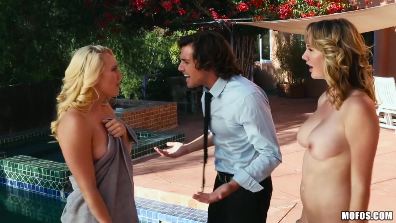 AJ Applegate & Brett Rossi in Busted Lesbians Share Boyfriend's Dick - ShareMyBf
