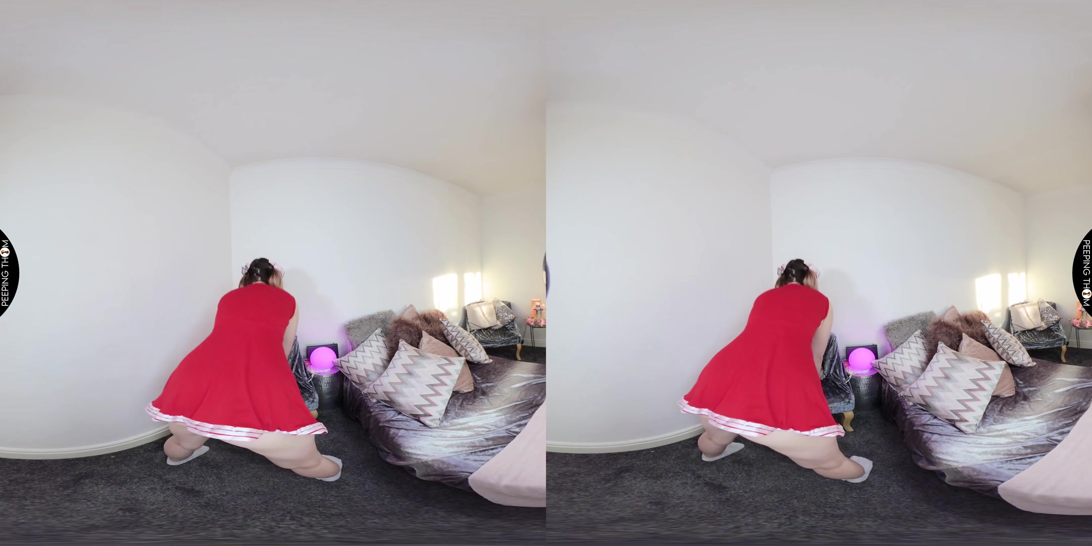 Cheerleader Teaser - PeepingThom