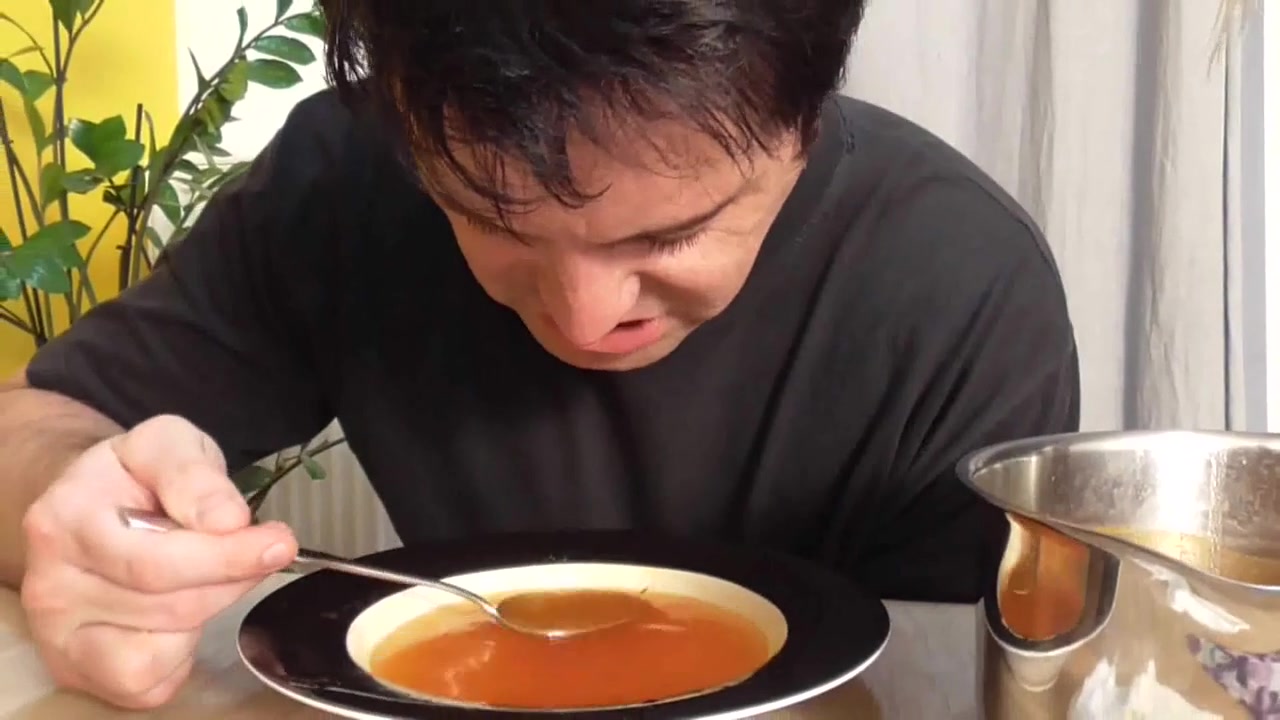 Feeding soup mixed with piss and saliva by Femdom Austria