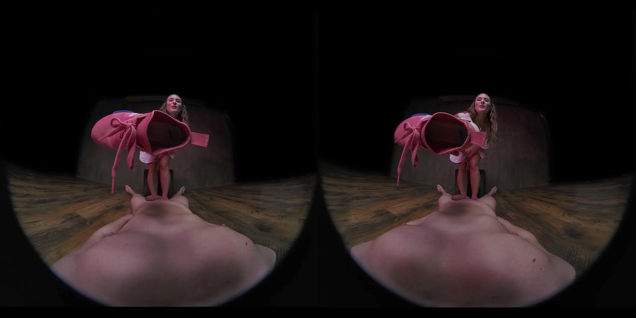 Foot Fetish With Cruel Reell - Mannysx