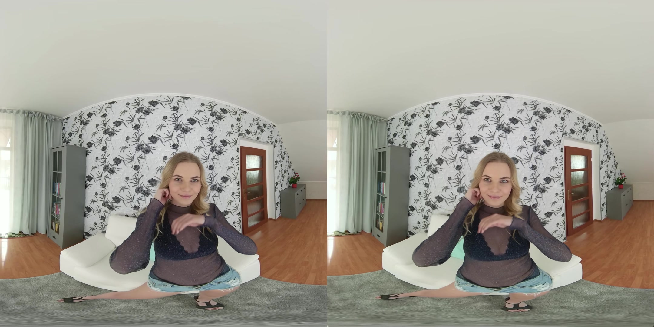 Be Quiet and Watch Me! - VRIntimacy