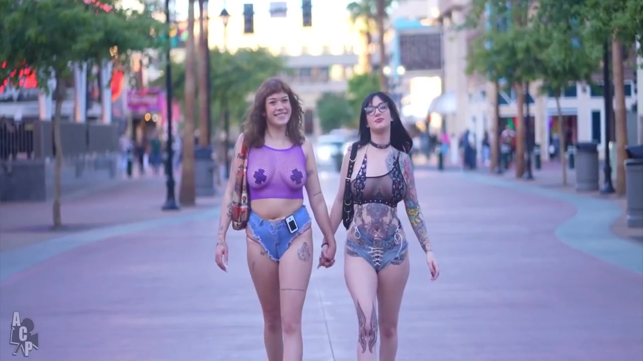 Trippi Rose In Eden diabeticoochie Sees Famous Clown Rapper Gibby Pluto At The Downtown Grand In Las Vegas And Ends Up Having A Threesome 7 Min