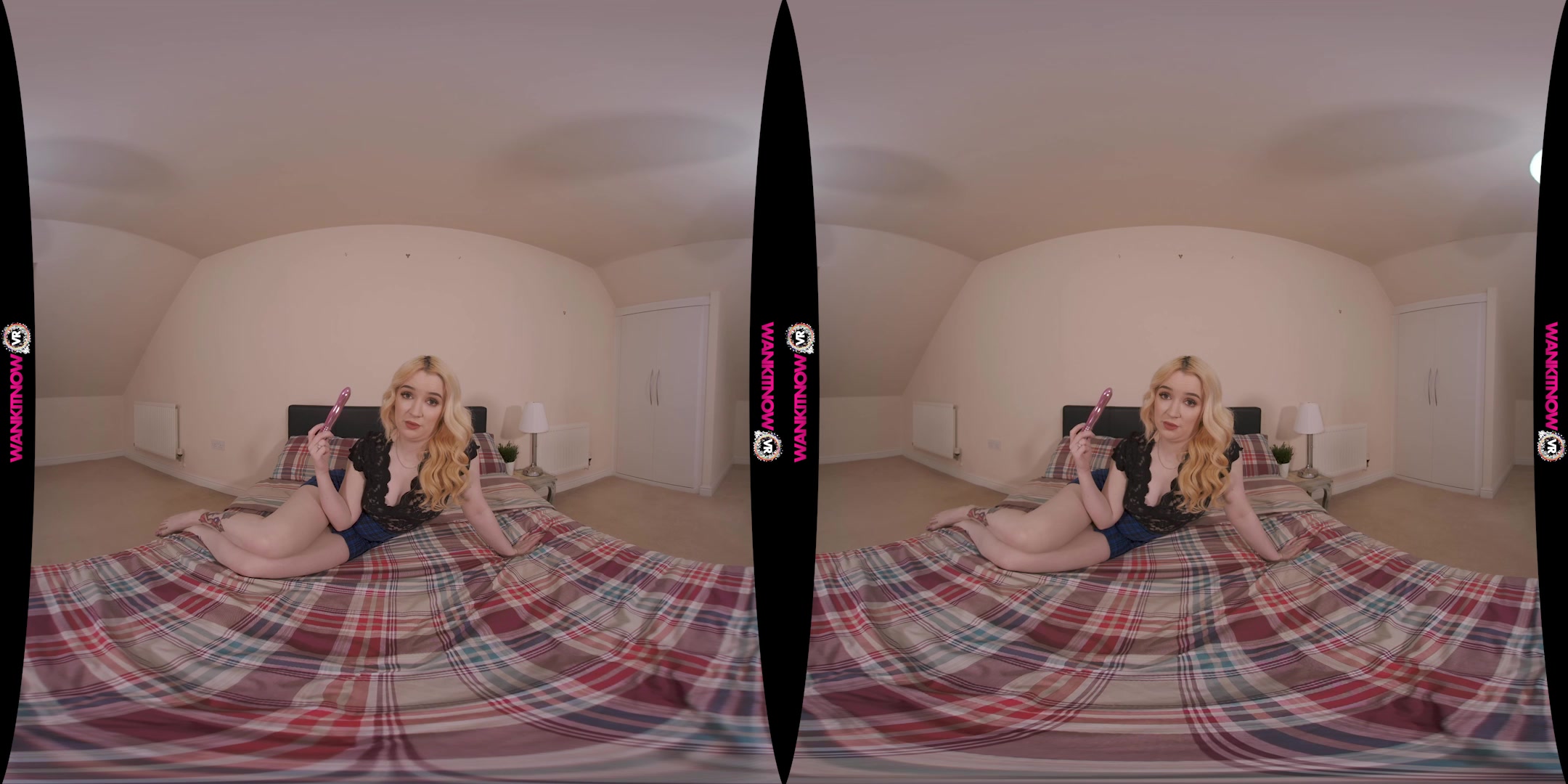 Innocent Wank featuring Lana - WankitNowVR