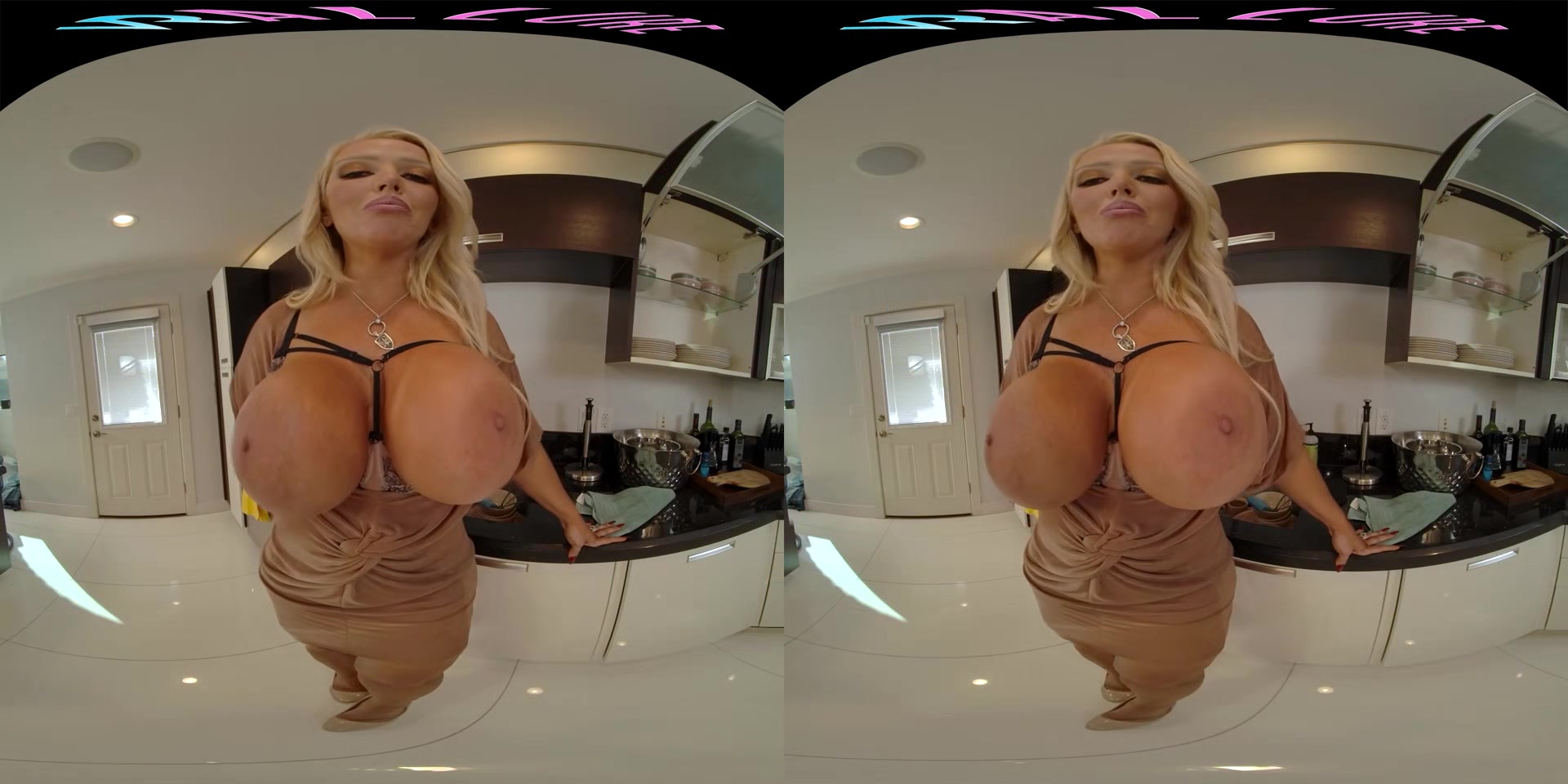 Alura Jenson - VRHush