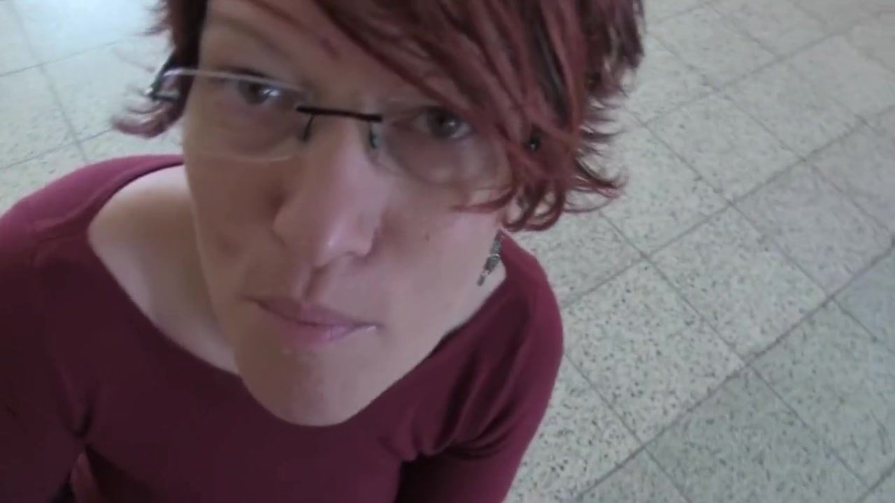 Popp Sylvie In Hard Fuck In A Train Station In Public