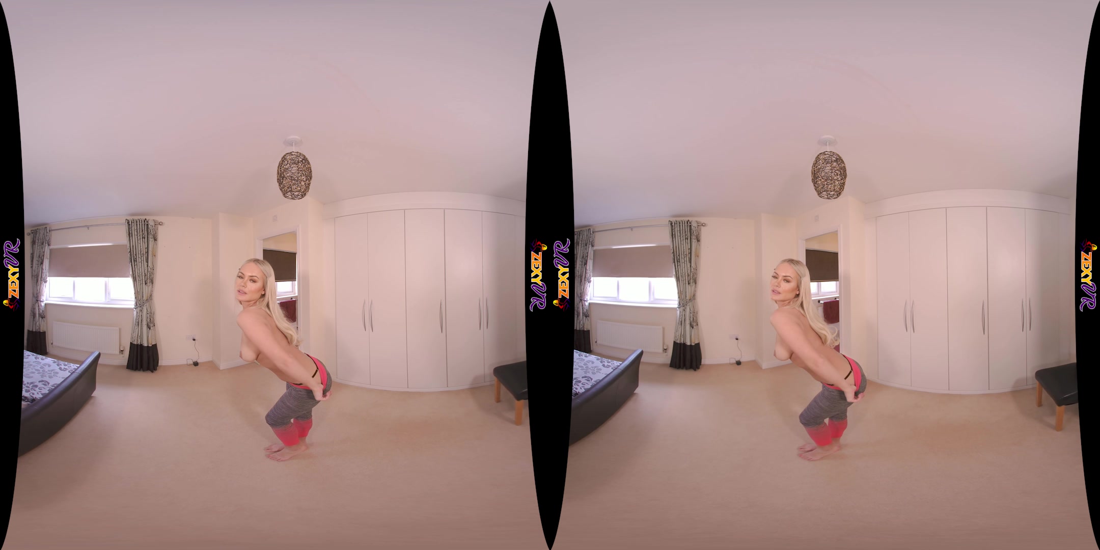 Get Naked With Me featuring Louise - ZexyVR