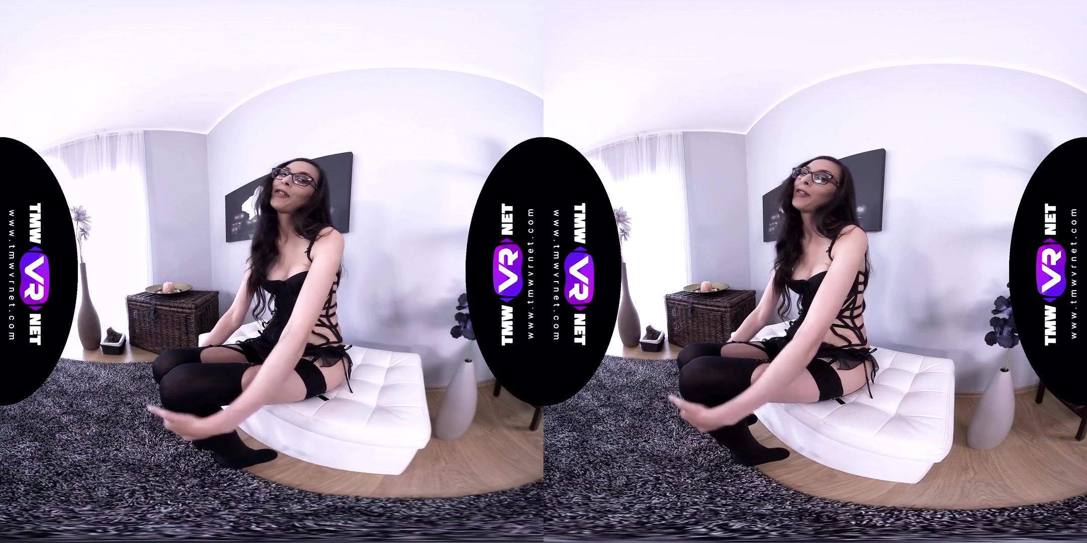 Ashley Ocean in Solo Pussy Masturbation with Glass Dildo - TmwVRNet