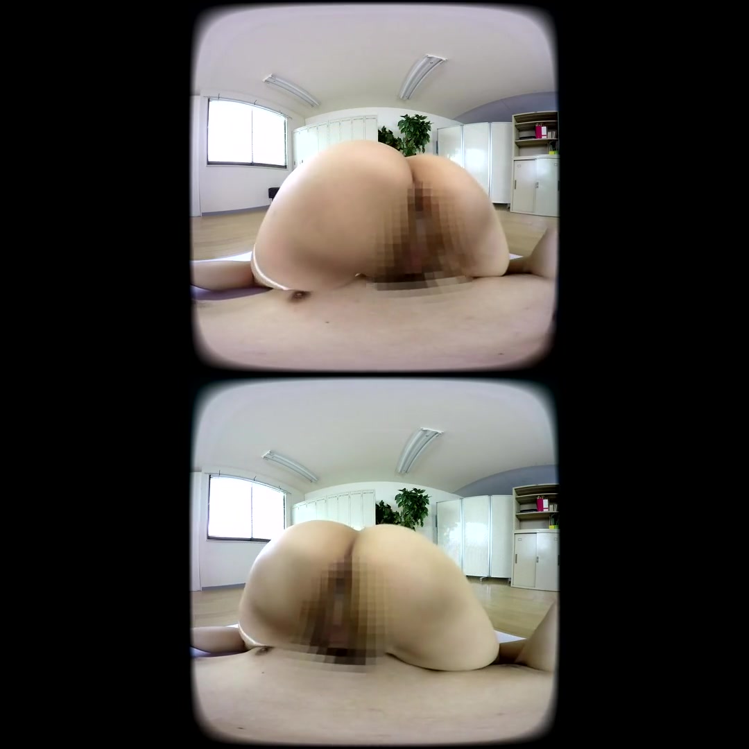 Ai Tsukimoto in Ai Tsukimoto Sex with Voluptuous Swimming Instructor - WAAPVR