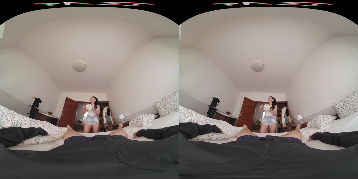 Dirty Laundry in Karlovy Vary - FuckPassVR