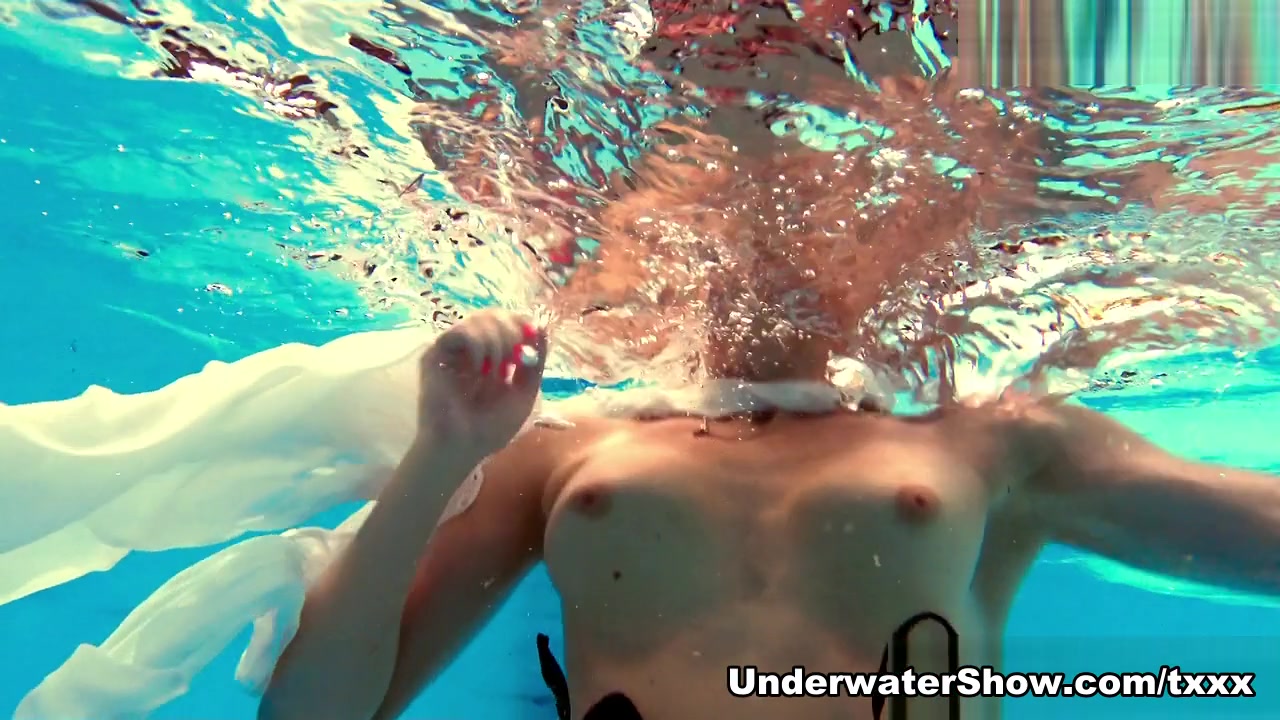 Aocean Anastasia Ocean Video - UnderwaterShow