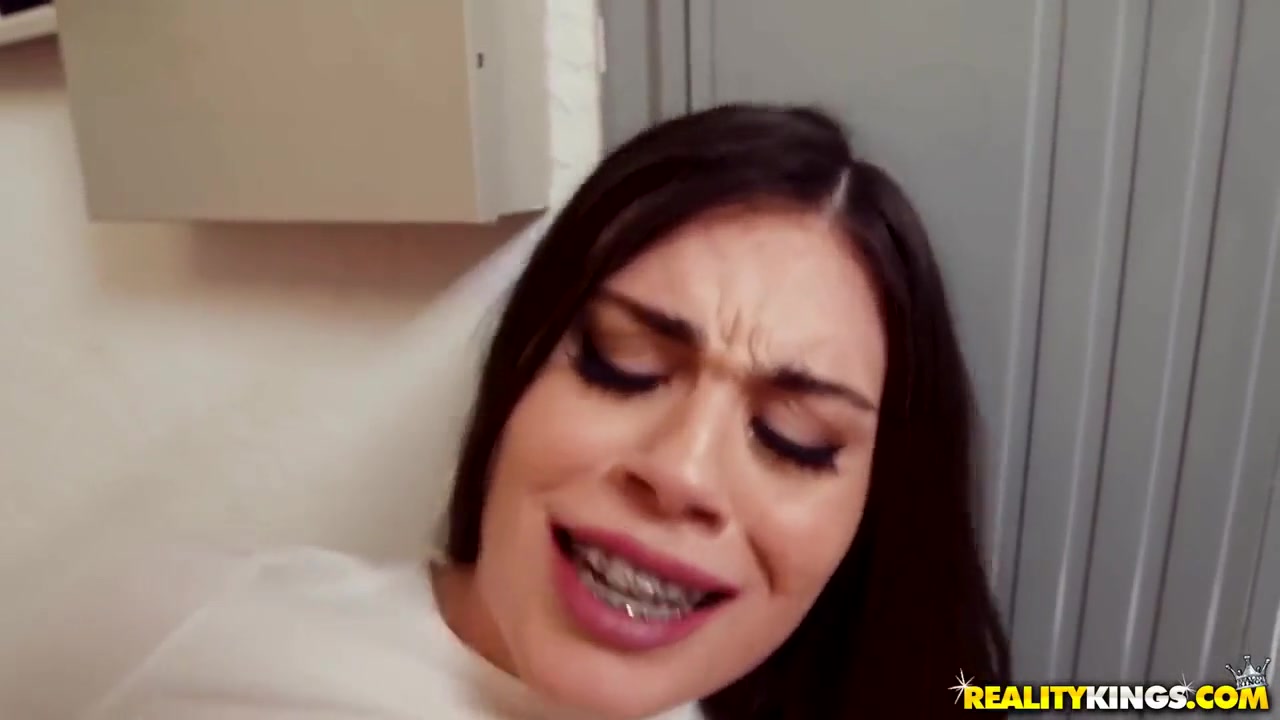 Sizzling Brunette Wanton At Panties With Veronique Vega, Sean Lawless And Veronica S