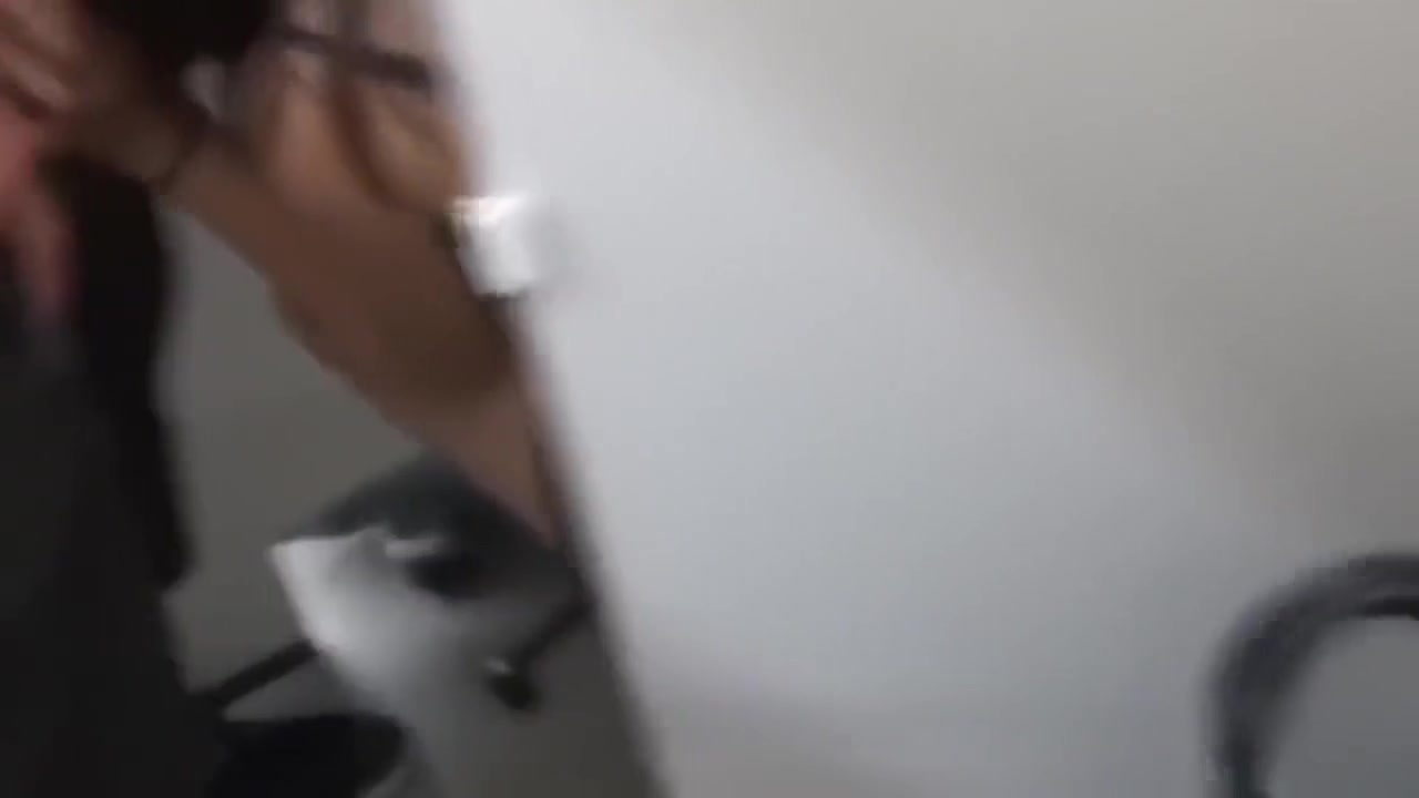 I Give A Blowjob In A Of A Shop - Blowjob And Swallow