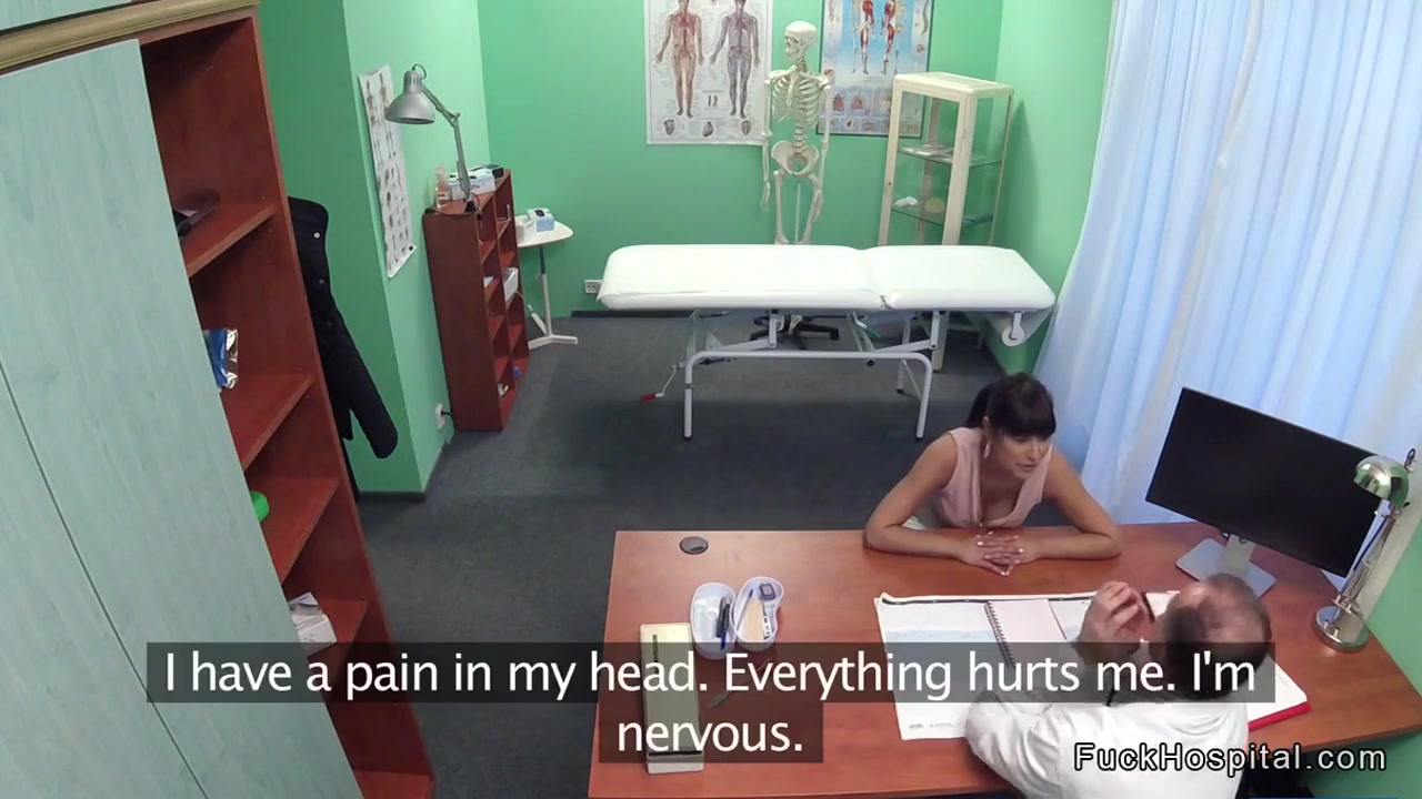 Tanned Patient Fucks Muscular Doctor