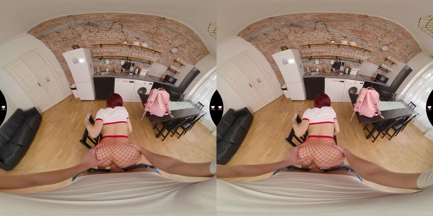 Juis Wild Wants Her First Sex On Vacation With You - LustReality