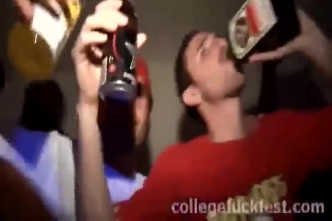 Slutty Blonde teen 18+ Sucks College Cock 6 Min