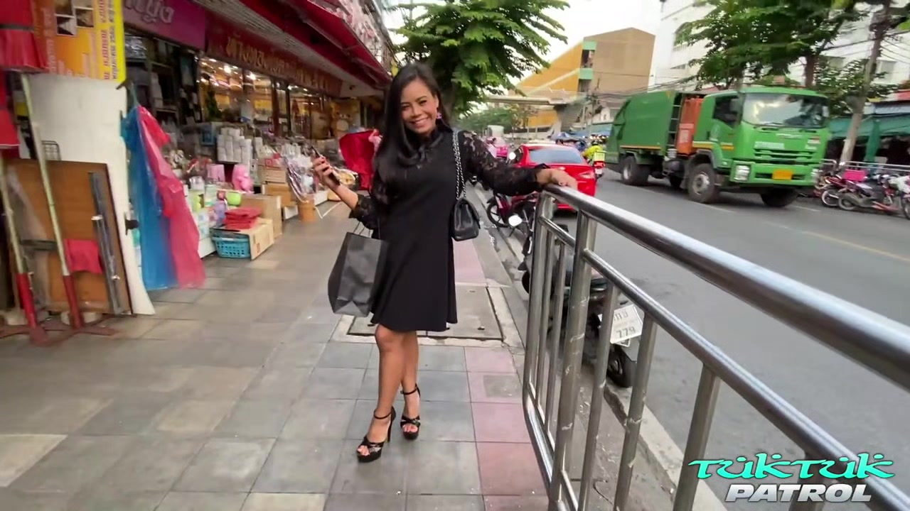 Thai MILF Barbie