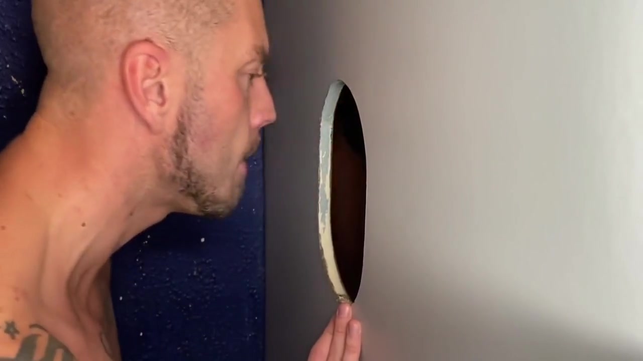 Glory Hole Threesome 6 Min