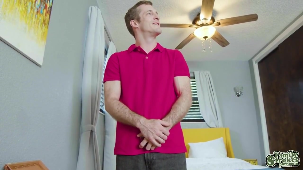 Penelope And Crystal Grabs Bricks Boner For A Blowjob