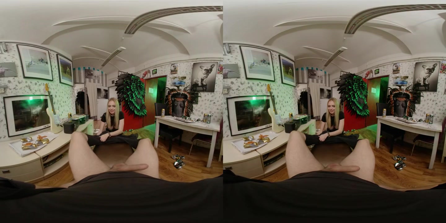 The Backstage Is Not Only for Resting - VirtualRealPorn
