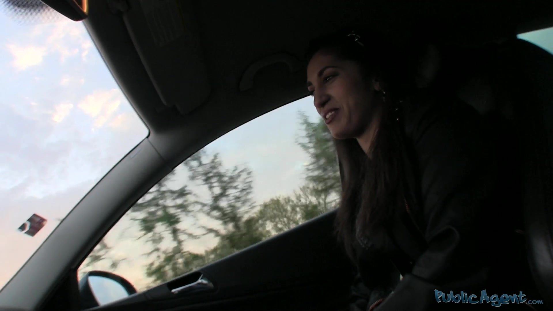 PublicAgent Video Scene. Juli