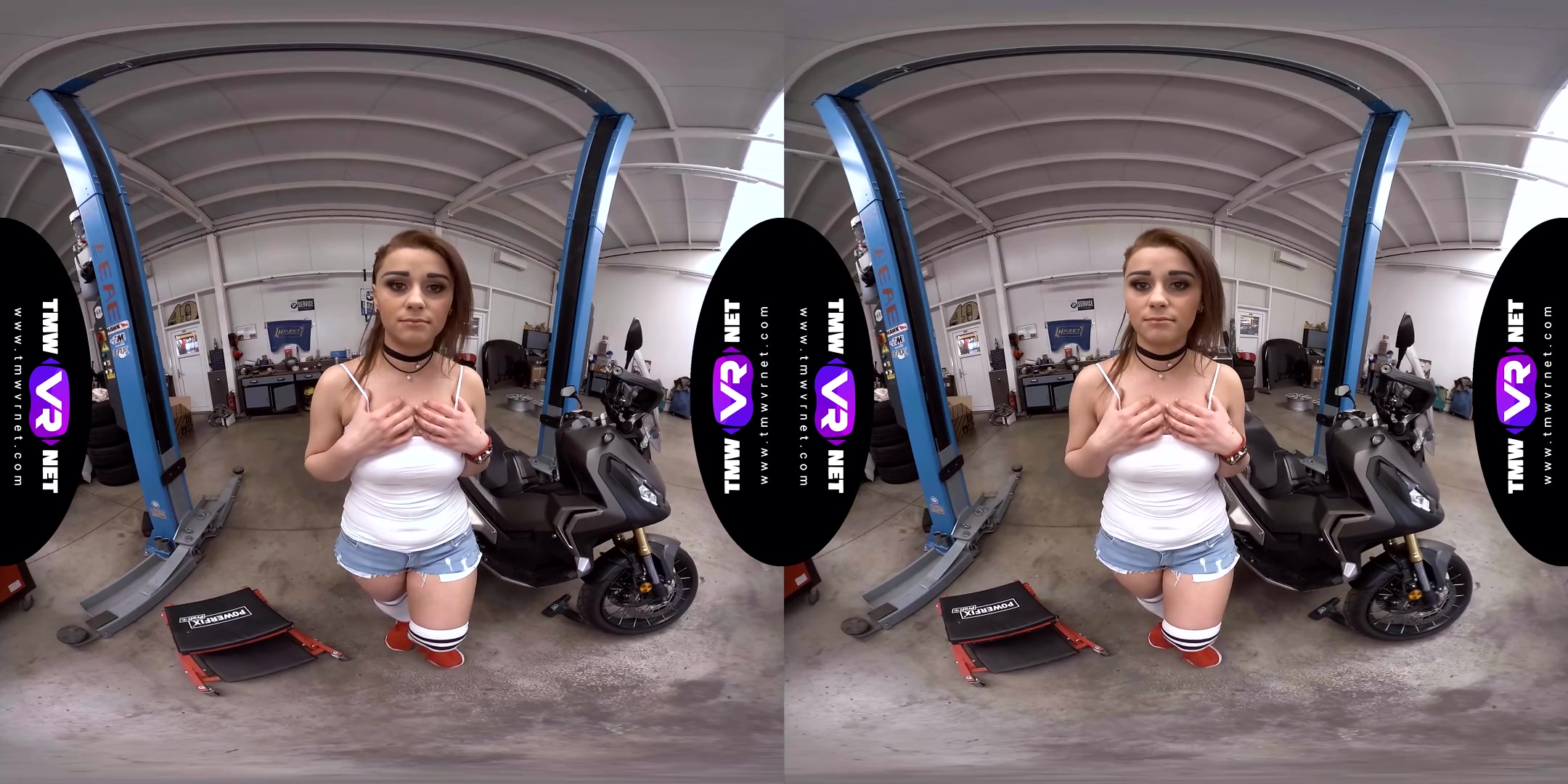 Hottie Orgasms in the Garage - Shaved Fingering teen 18+