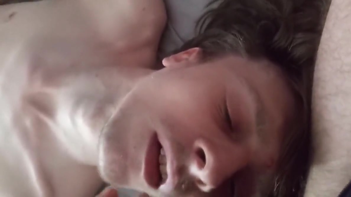 Gay Facial For Jerking Boy